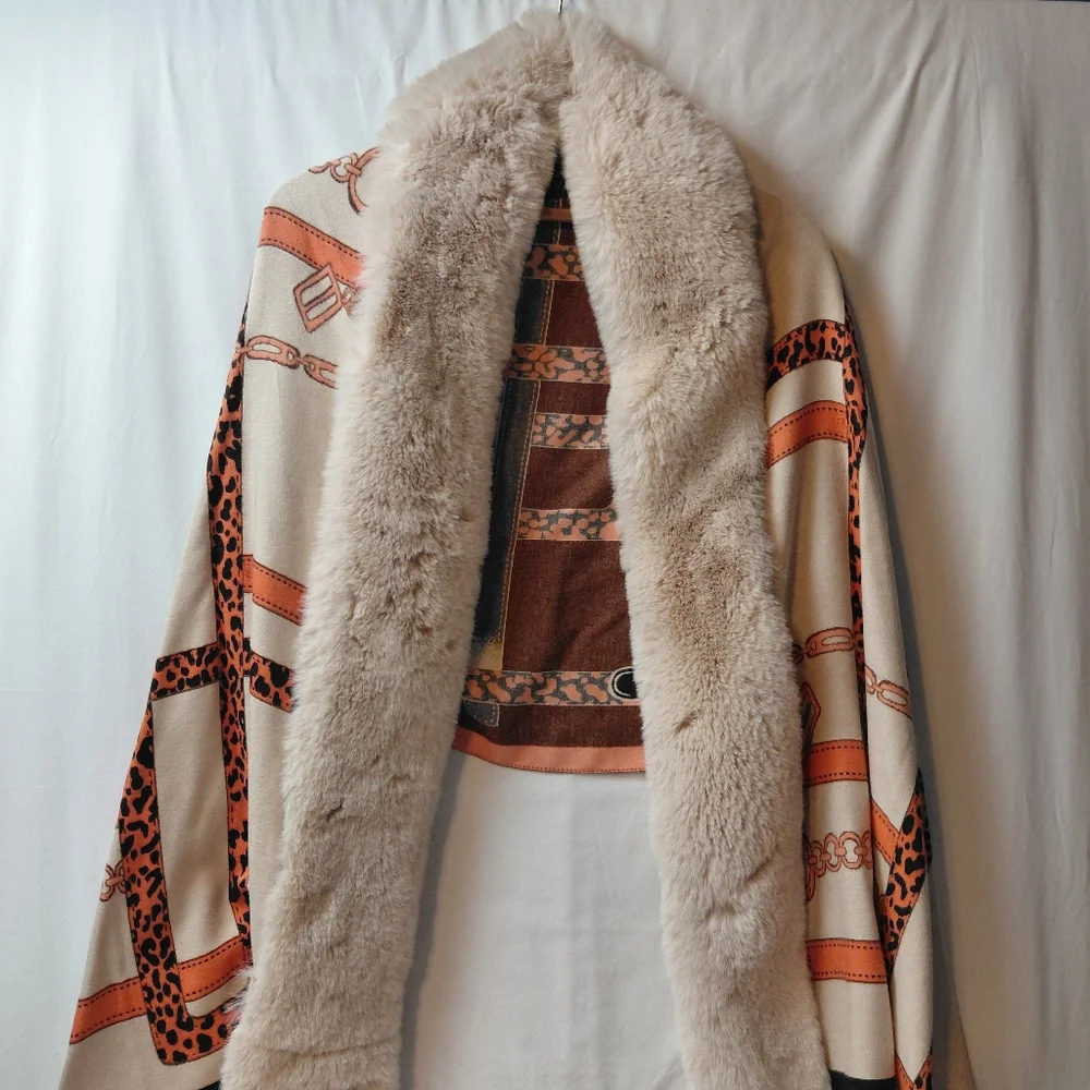 La Florentina Wrap Scarf Faux Fur Leopard Equestrian Print‎ Cream Black Orange